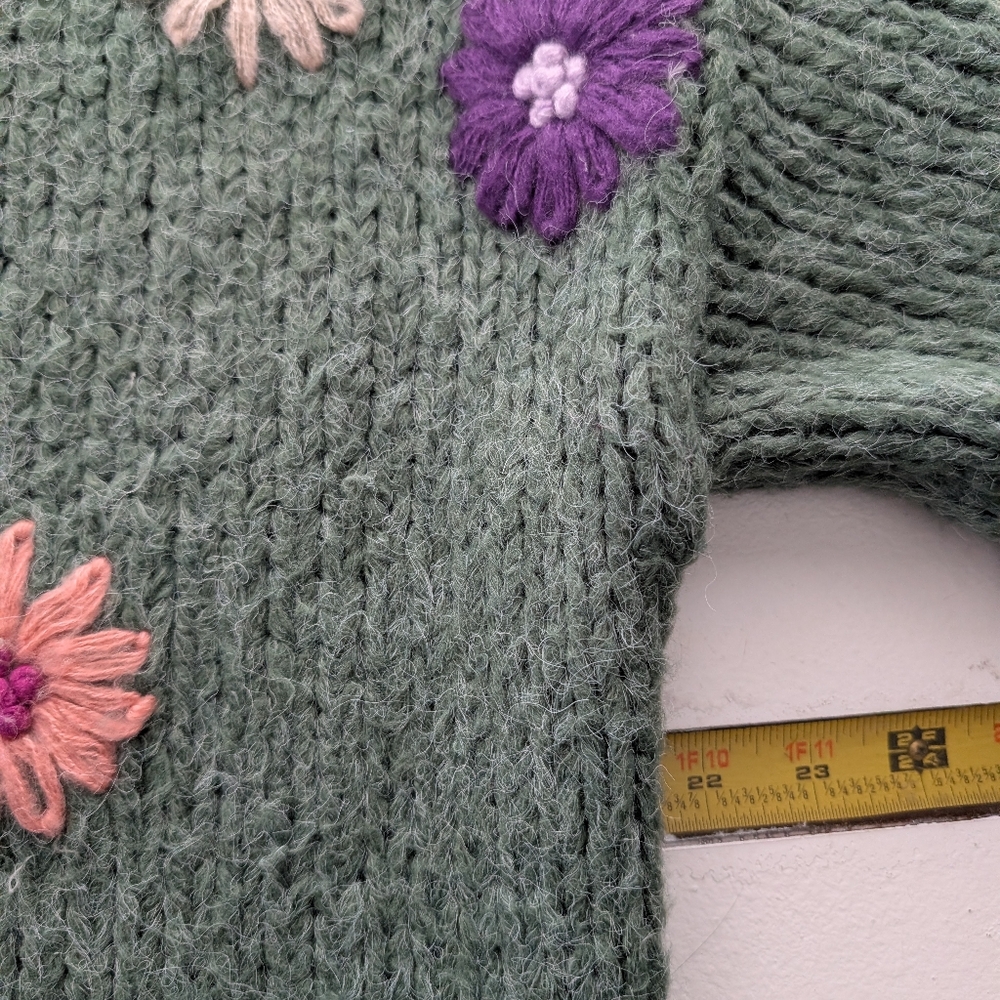Women's Joh. Green Embroidered Floral Pink Purple Sweater XS Oversized Savita - Picture 4 of 10